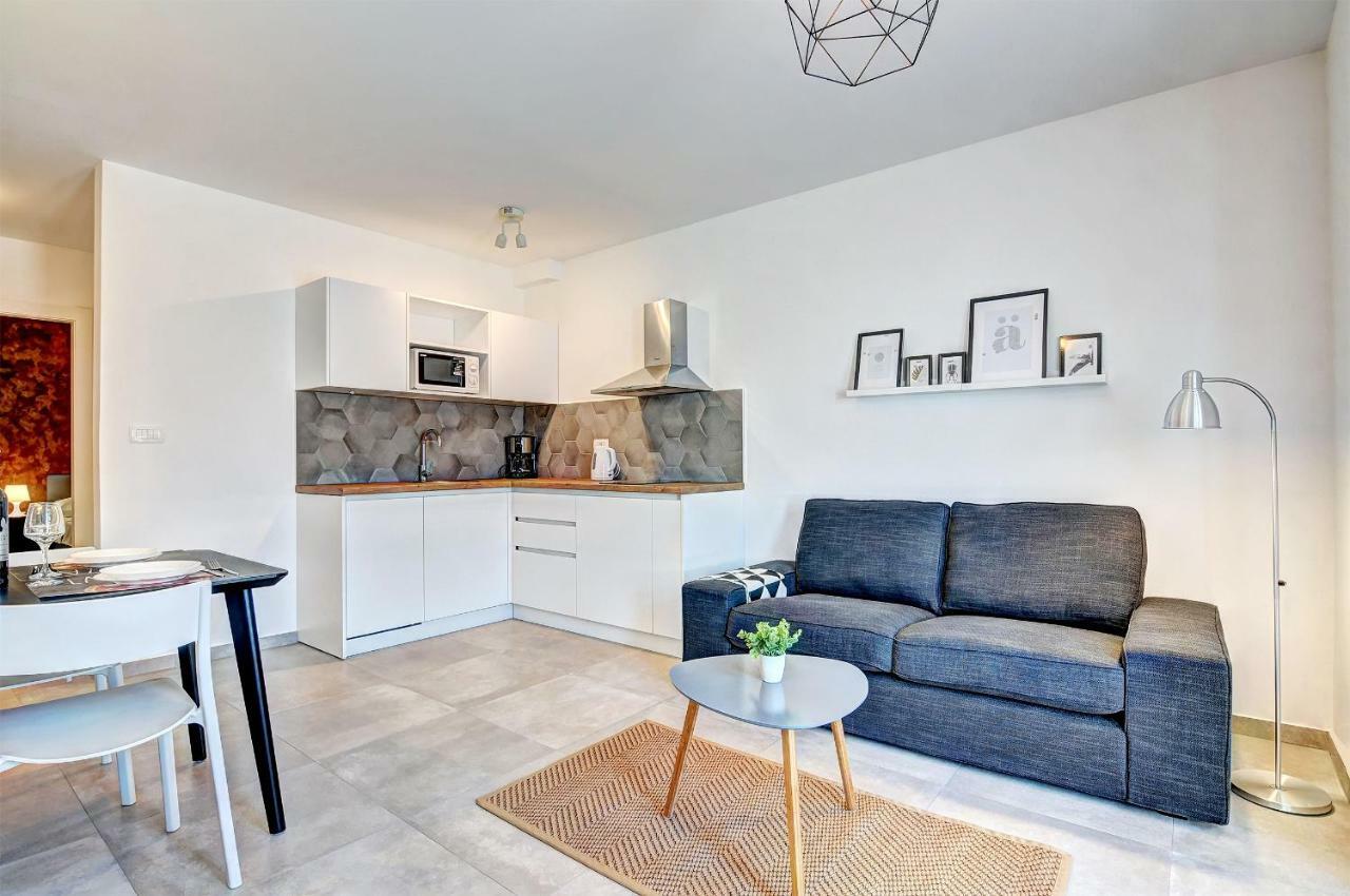 Appartamento Apartman M Pola Esterno foto